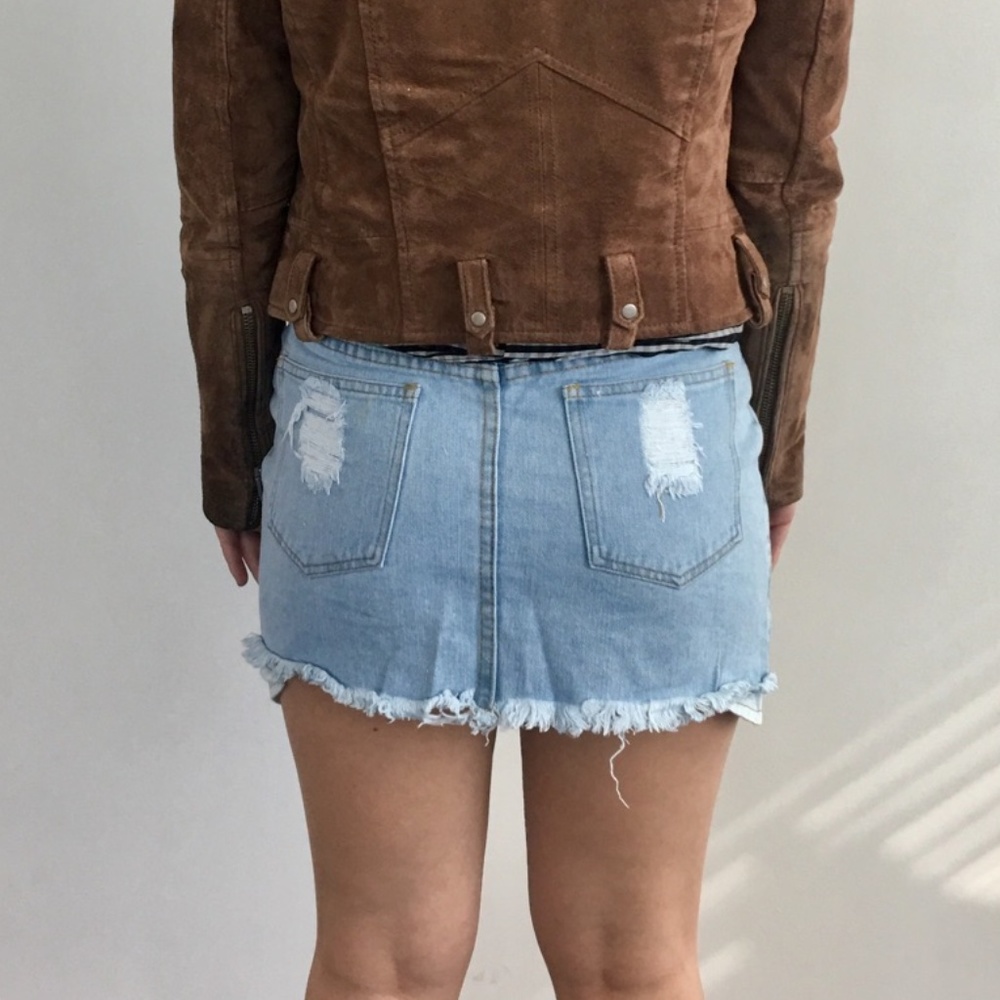 Distressed Denim Mini Skirt - Picture 5 of 8